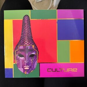 Juvia's Place "Culture" eyeshadow palette